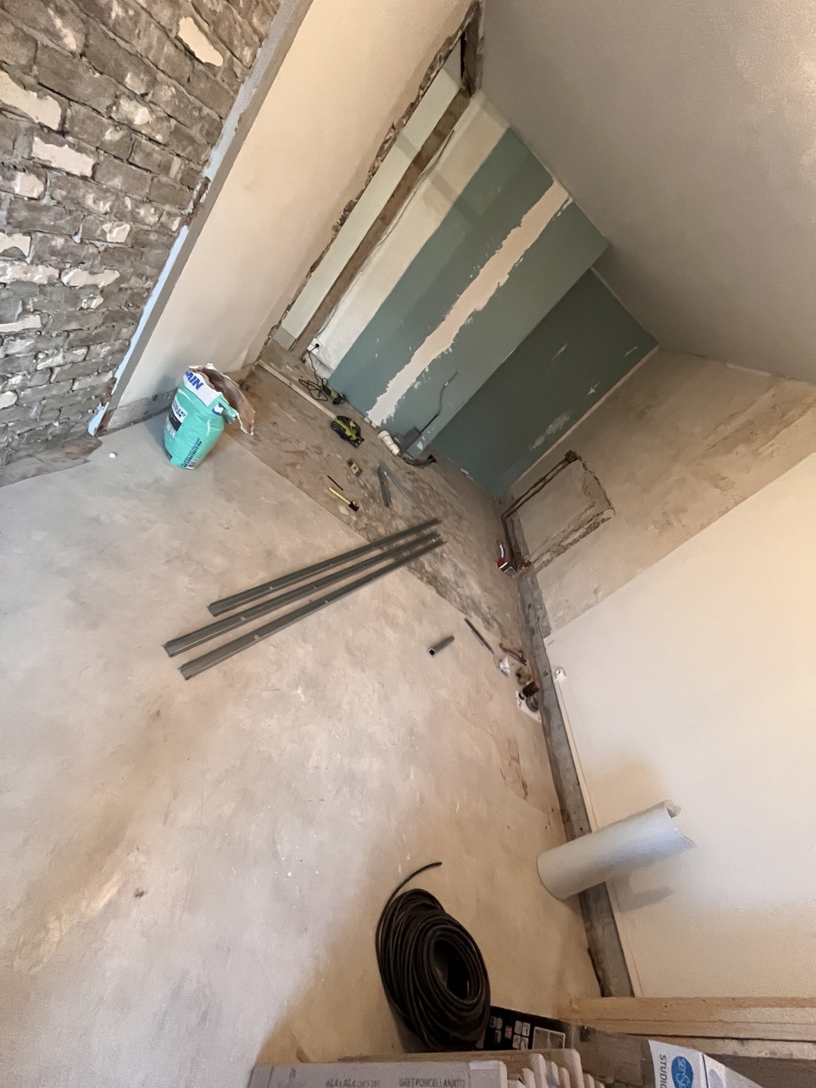 Travaux de doublage et de cloisonnement